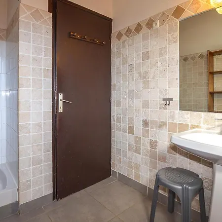 Piscine Апартаменты *